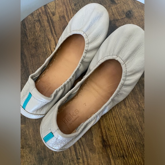 Tieks shoes - Picture 2 of 4